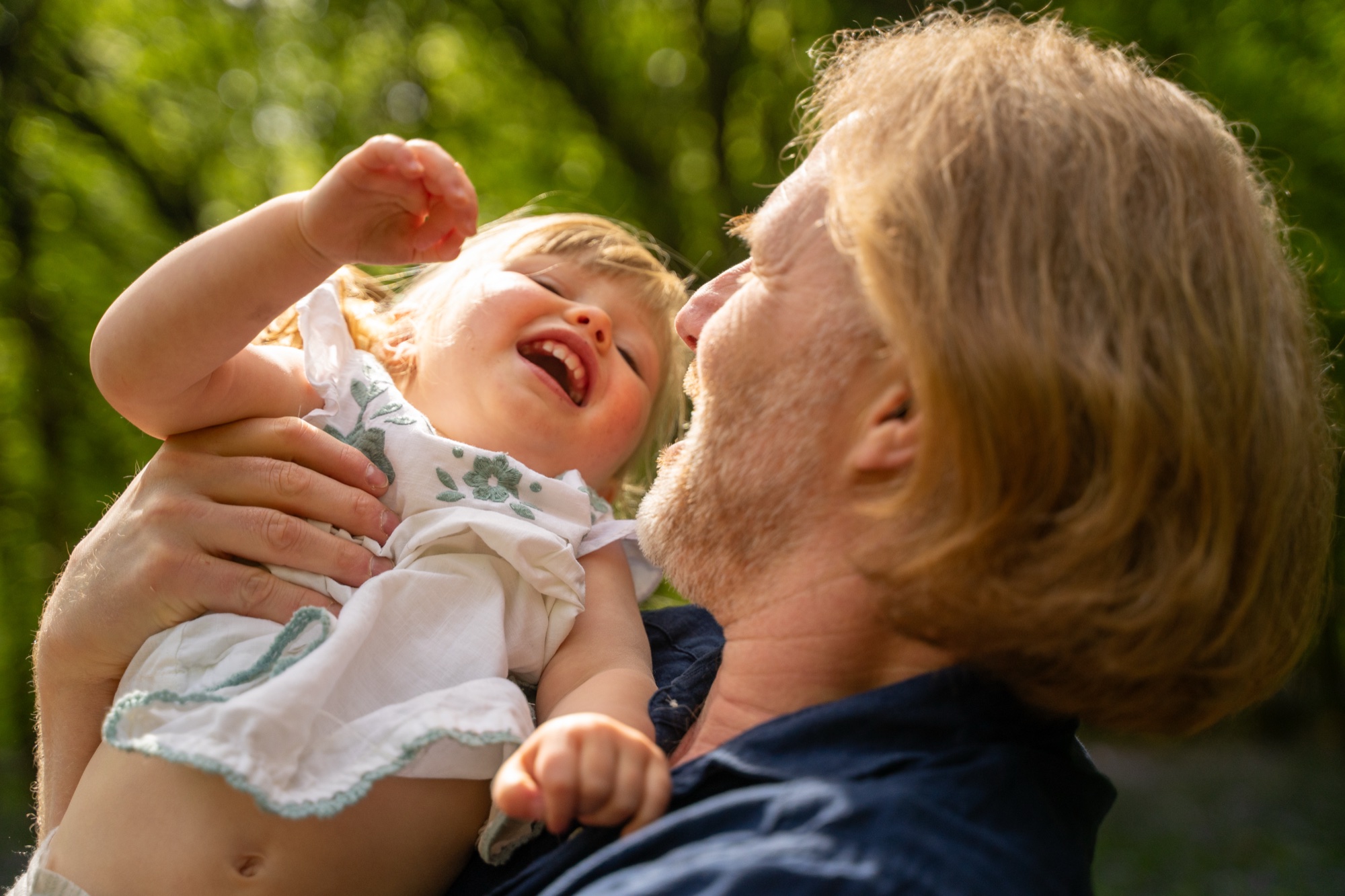 Natural family photography in the Buckinghamshire countryside