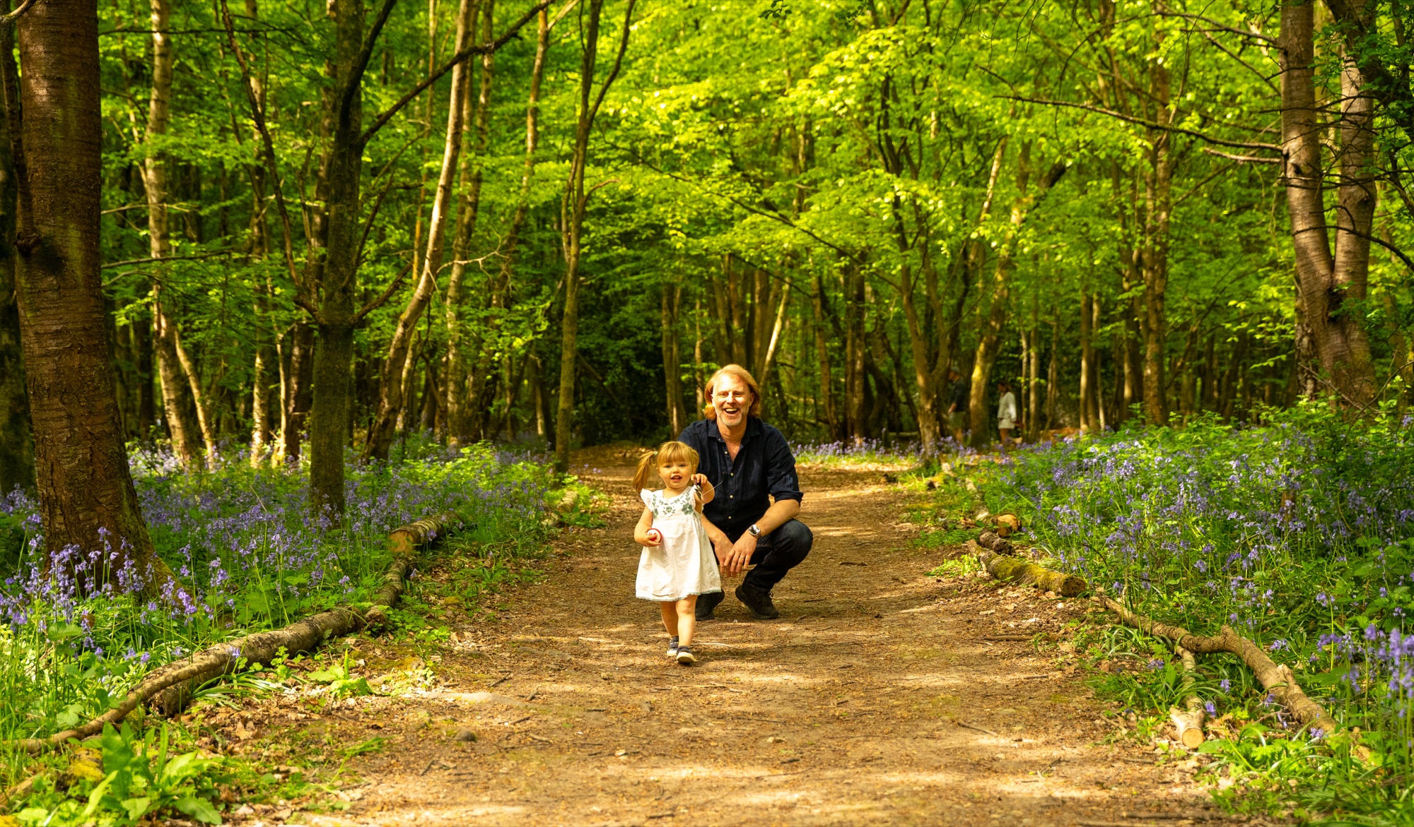 Joyful family moment captured during an outdoor session